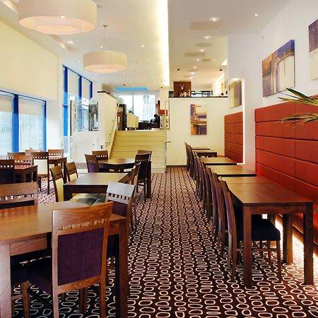 Holiday Inn Express London Golders Green, An Ihg Hotel Finchley Restoran gambar